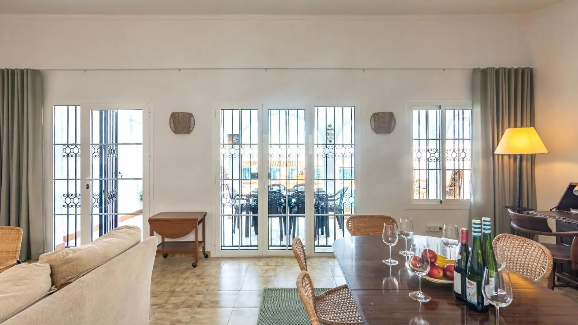 Los Pomelos Nerja Villa