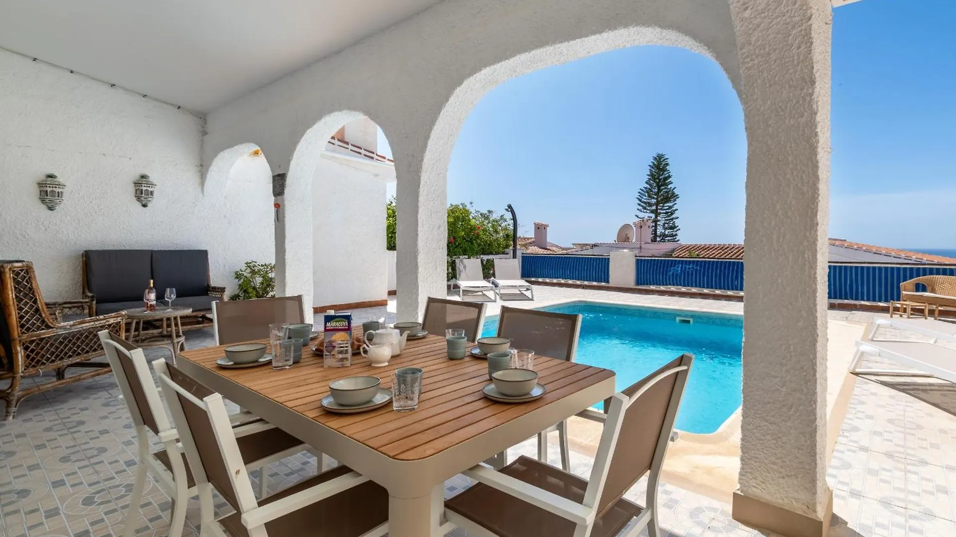 Los Pomelos Nerja